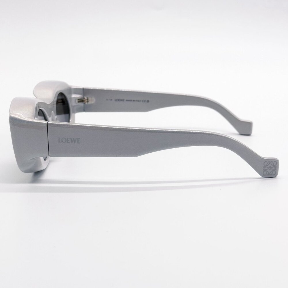 NEW LOEWE SUNGLASSES LW40033I 24C SILVER UNISEX EYEWEAR - Picture 7 of 10